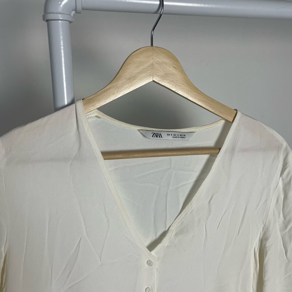Flowy Zara Blouse — size S! - Picture 6 of 6